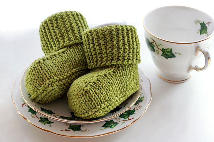 Free Knitting Pattern: Knitted Baby Uggs Things for Boys Free Knitting Pattern: Knitted Baby Uggs Things for Boys